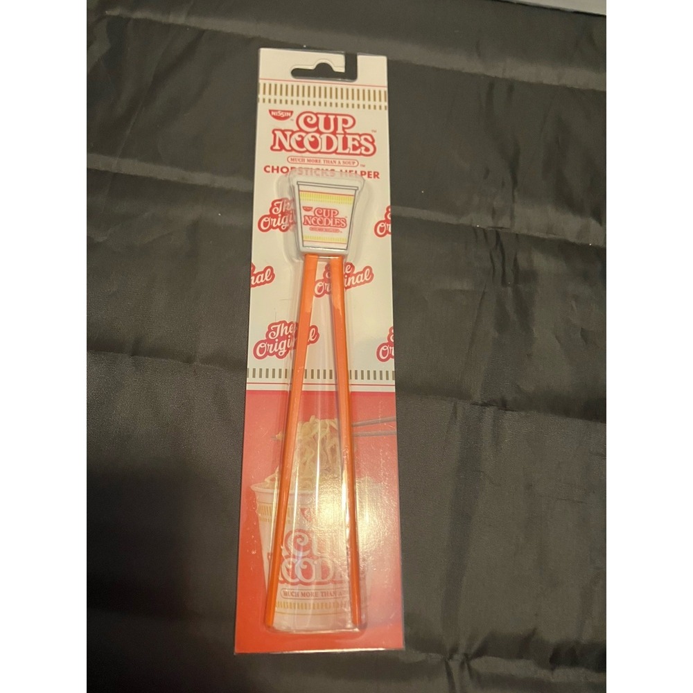 NEW Cup Of Noodles Chopsticks Set of 2 w/ Cup & Bowl Toppers Collectible Nissin